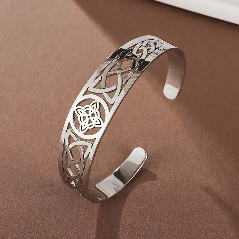 Exquisite Open Silver Hollow Bracelet | White Gold